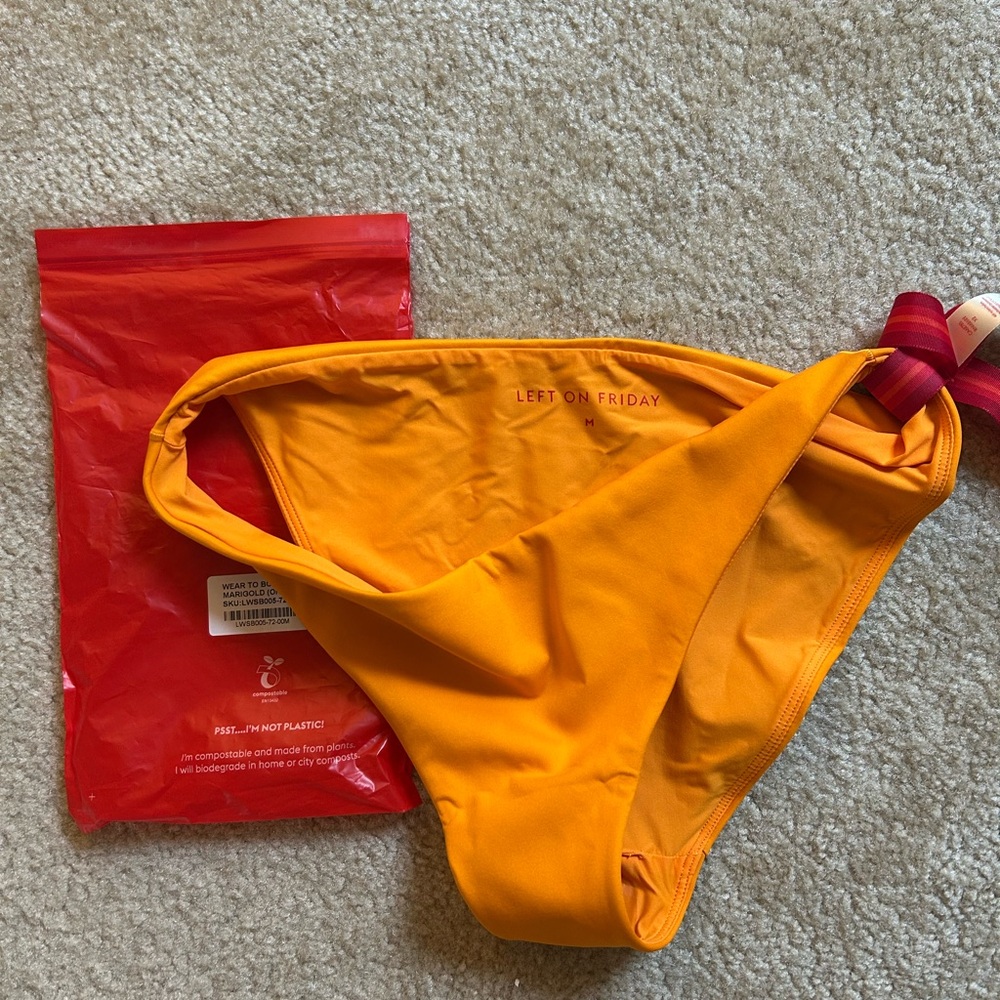 Left on Friday Marigold Bottom M